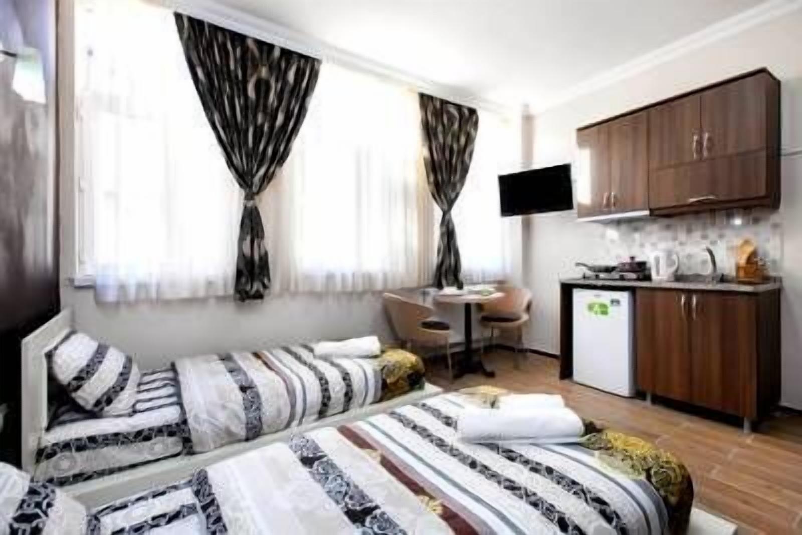 My Redriver Apart Hotel Istanbul Bagian luar foto